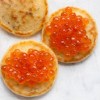 Trüffel Mini Blinis, 80g – serviert mit Kaviar zwei Portionen