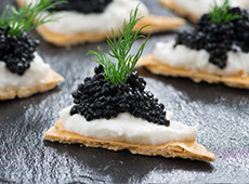Buy a set of 3 varieties of sturgeon caviar in Germany IKRiNKA